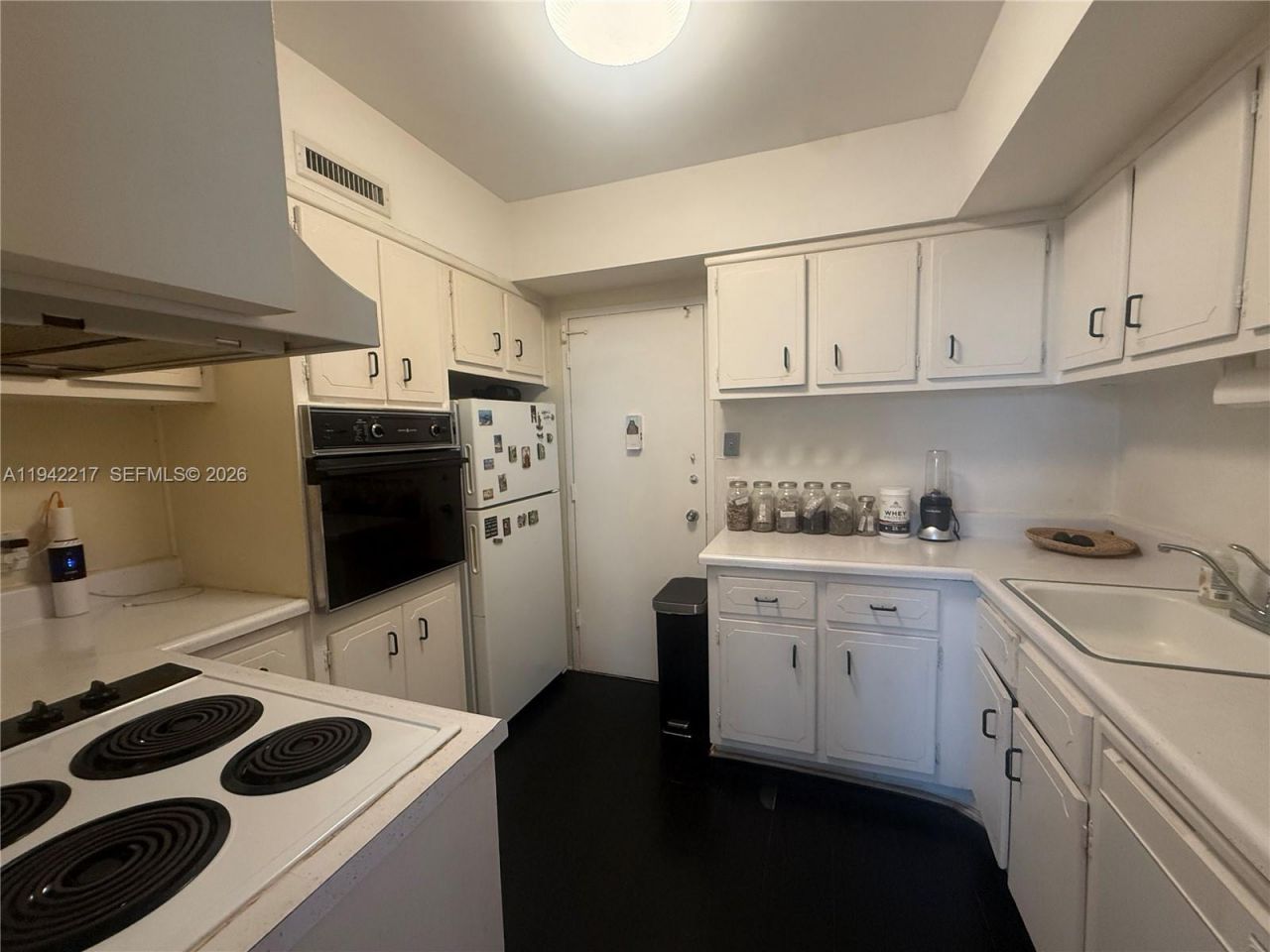 3505 S Ocean Dr, Unit 310, Hollywood, FL 33019 Photo