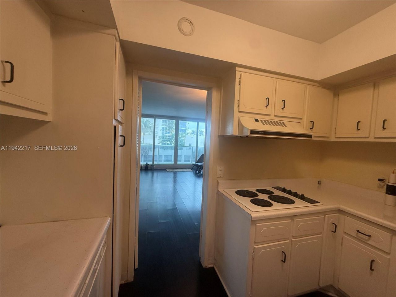 3505 S Ocean Dr, Unit 310, Hollywood, FL 33019 Photo