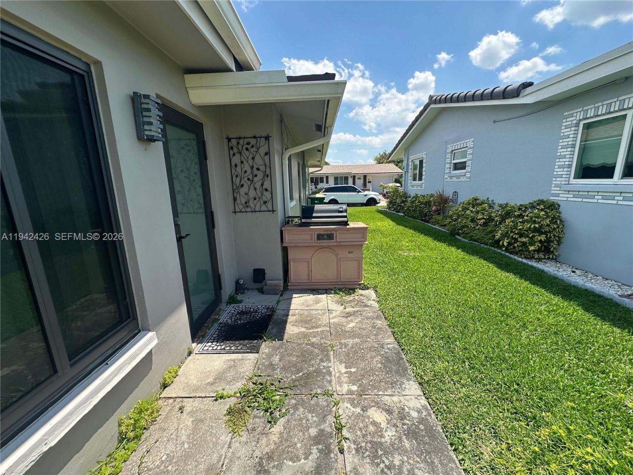 4701 NW 44th St, Tamarac, FL 33319 Photo