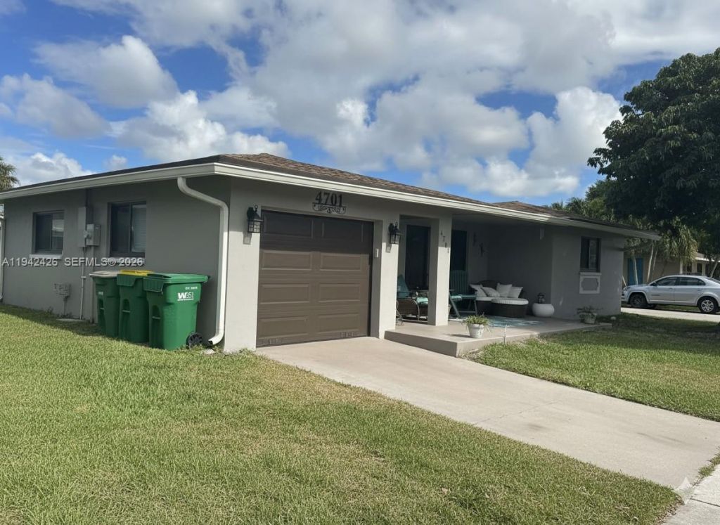 4701 NW 44th St, Tamarac, FL 33319 Photo