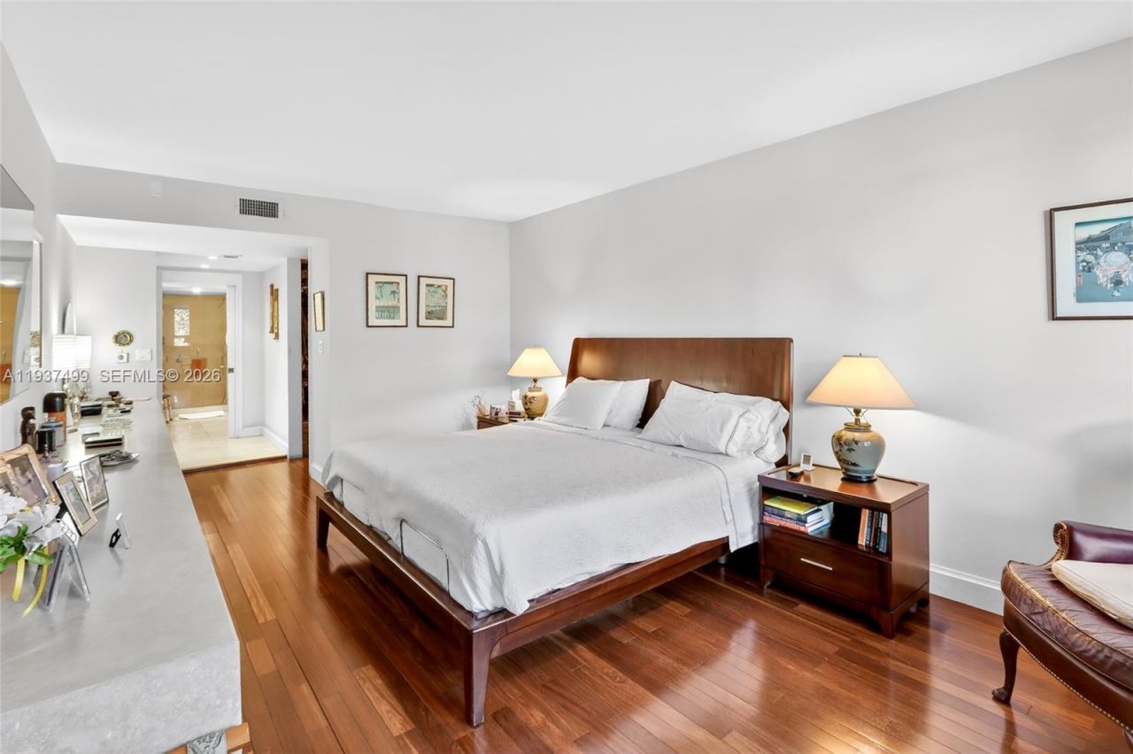 141 Crandon Blvd, Unit 338, Key Biscayne, FL 33149 Photo