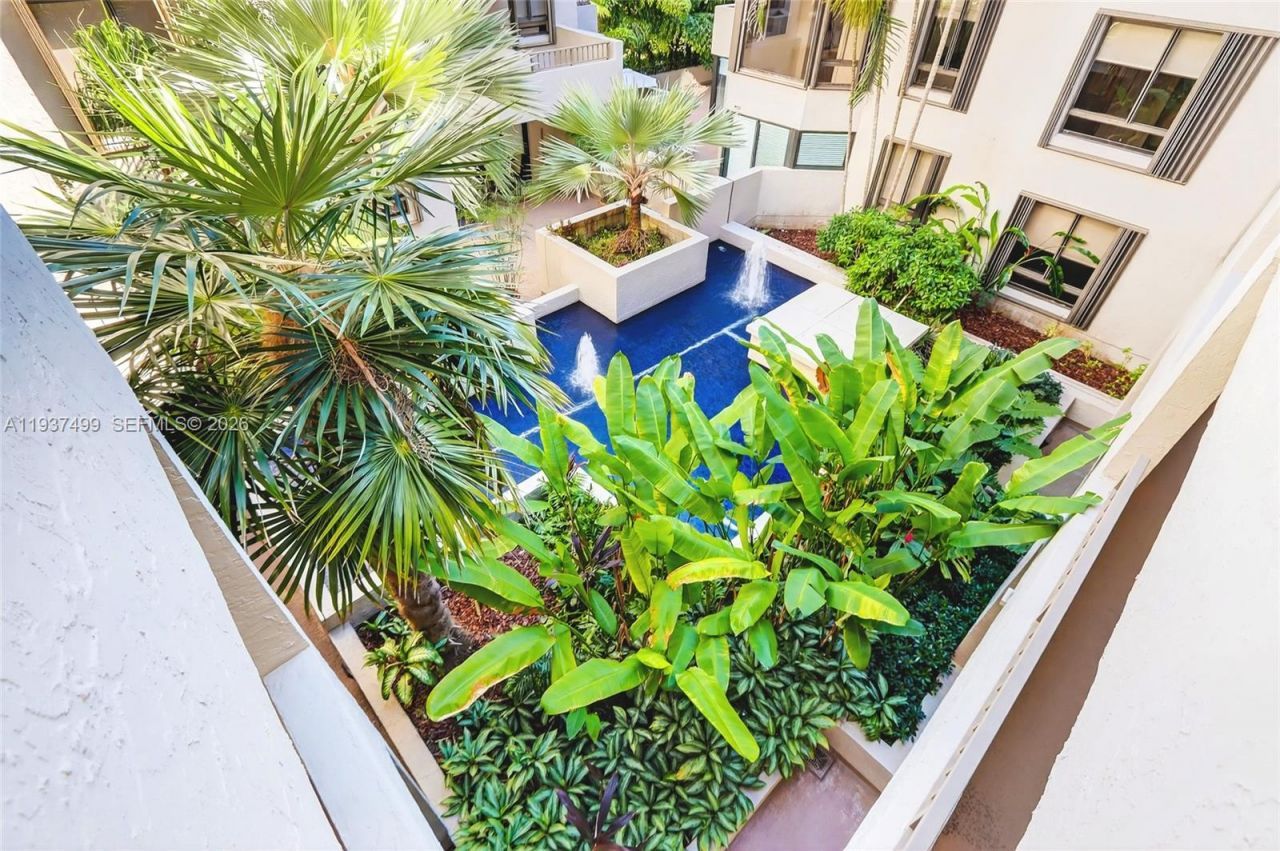 141 Crandon Blvd, Unit 338, Key Biscayne, FL 33149 Photo