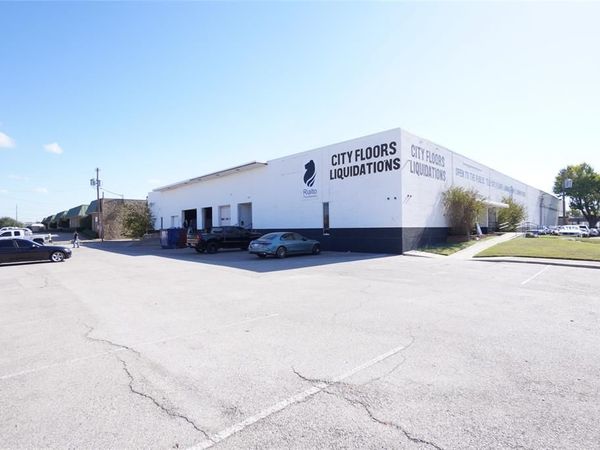 10830 Composite Drive , Dallas, TX 75220