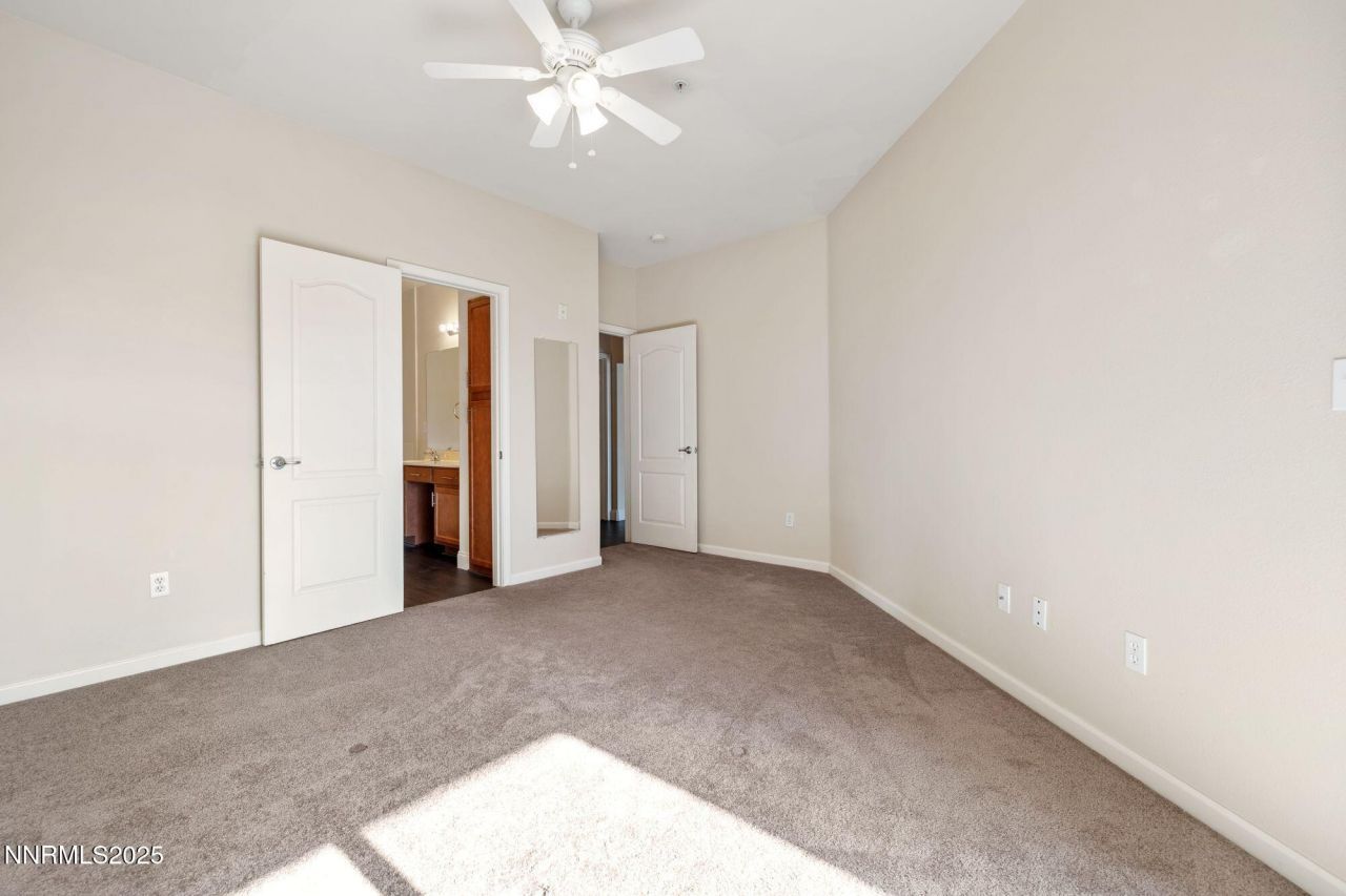 1325 S Meadows Parkway, Unit 224, Reno, NV 89521 Photo
