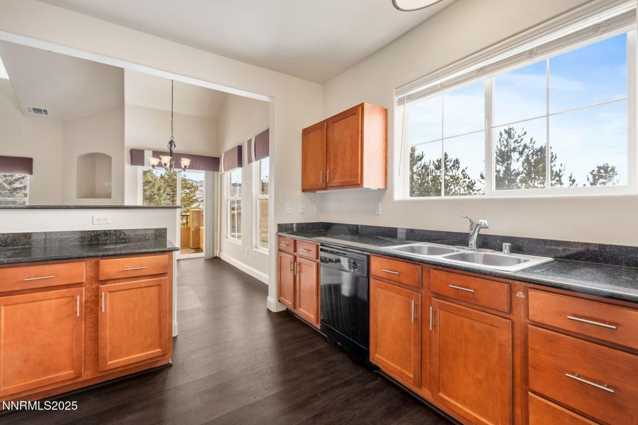 1325 S Meadows Parkway, Unit 224, Reno, NV 89521 Photo