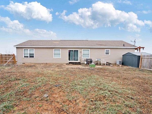 8761 N 1300 E, Burnettsville, IN 47926