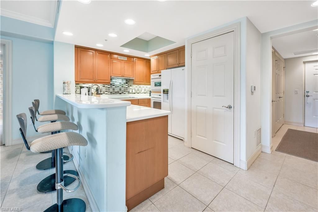 2748 Tiburon Blvd E, Unit C-301, Naples, FL 34109 Photo