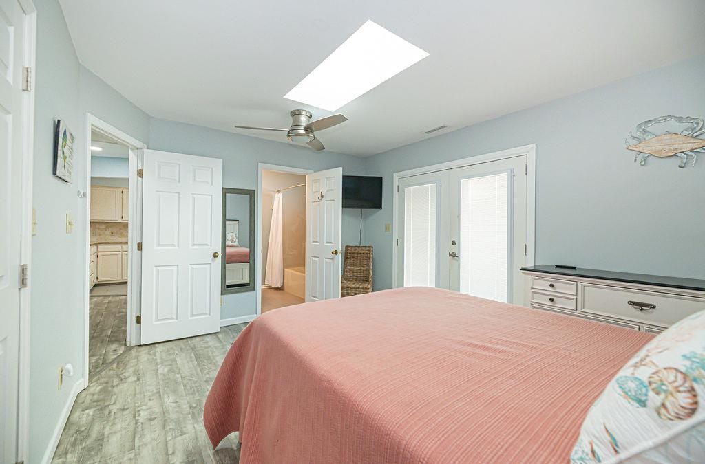 4714 Woodland St. Photo 11