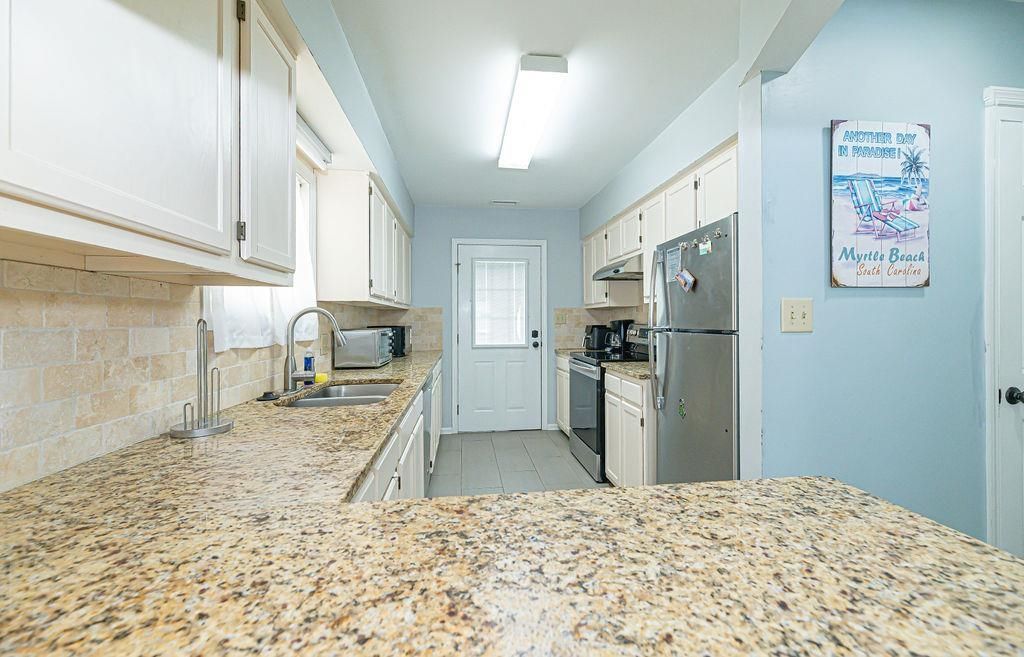 4714 Woodland St. Photo 7