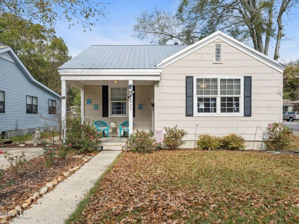 1500 Miller Street, Biloxi, MS 39530