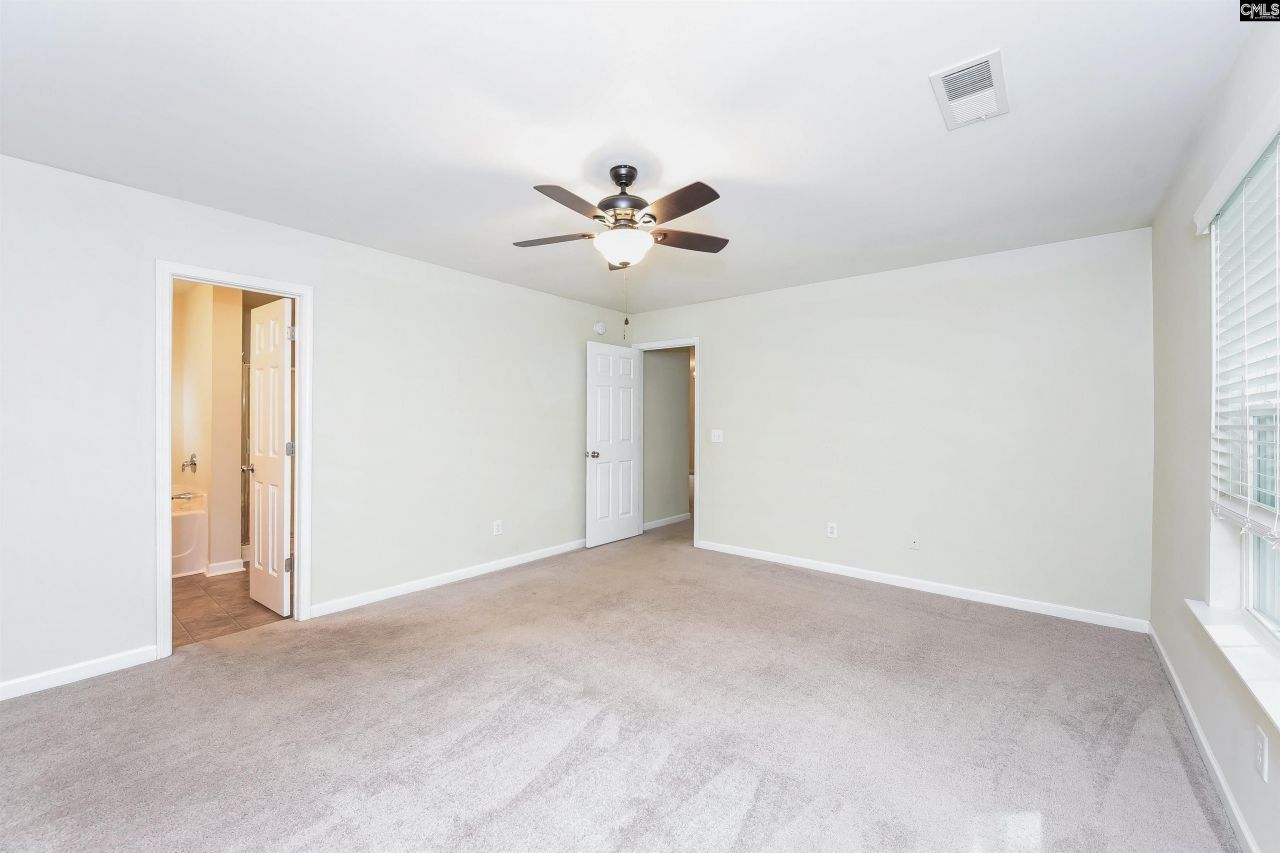 143 Vermillion Drive Photo 10