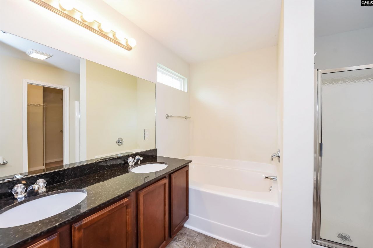 143 Vermillion Drive Photo 11