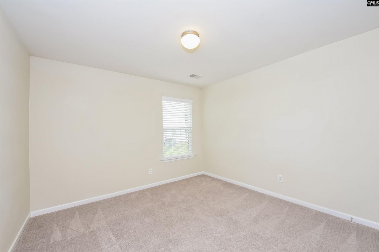 143 Vermillion Drive Photo 13