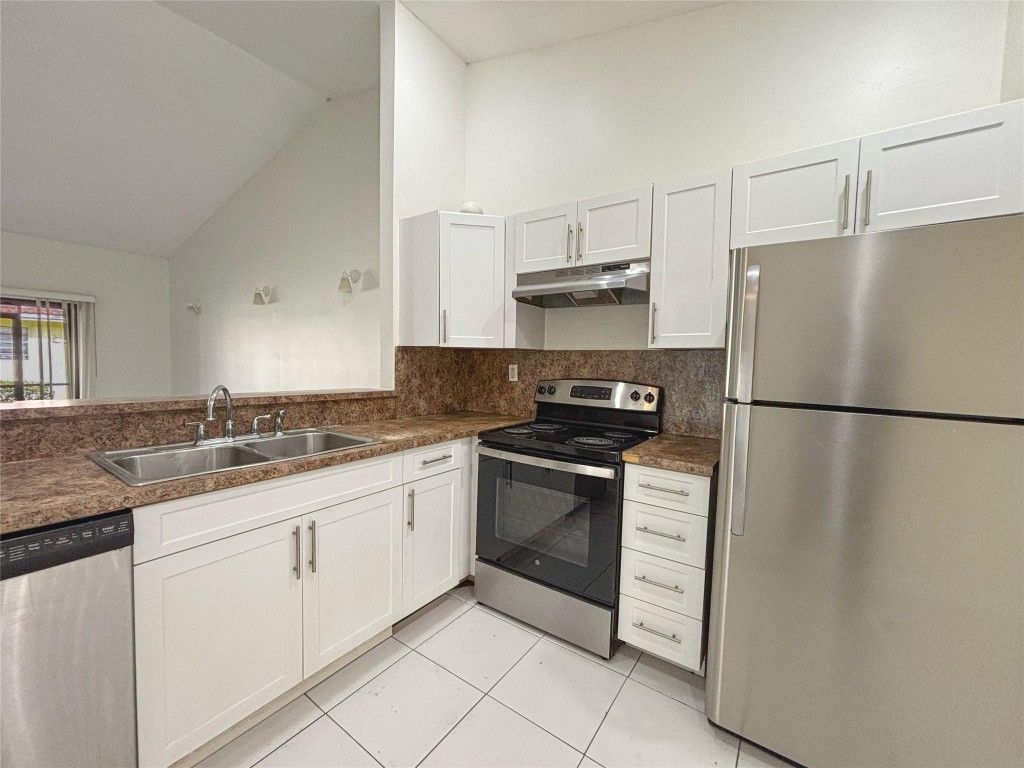 3553 Riverside Drive, Coral Springs, FL 33065 Photo