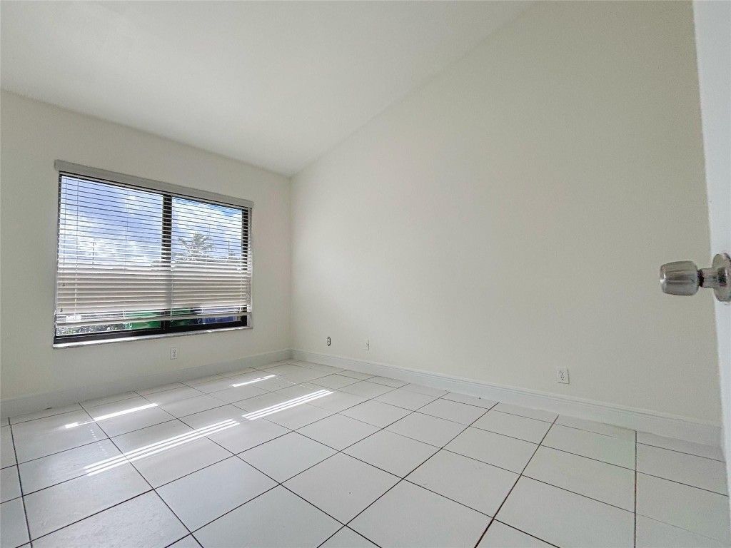 3553 Riverside Drive, Coral Springs, FL 33065 Photo