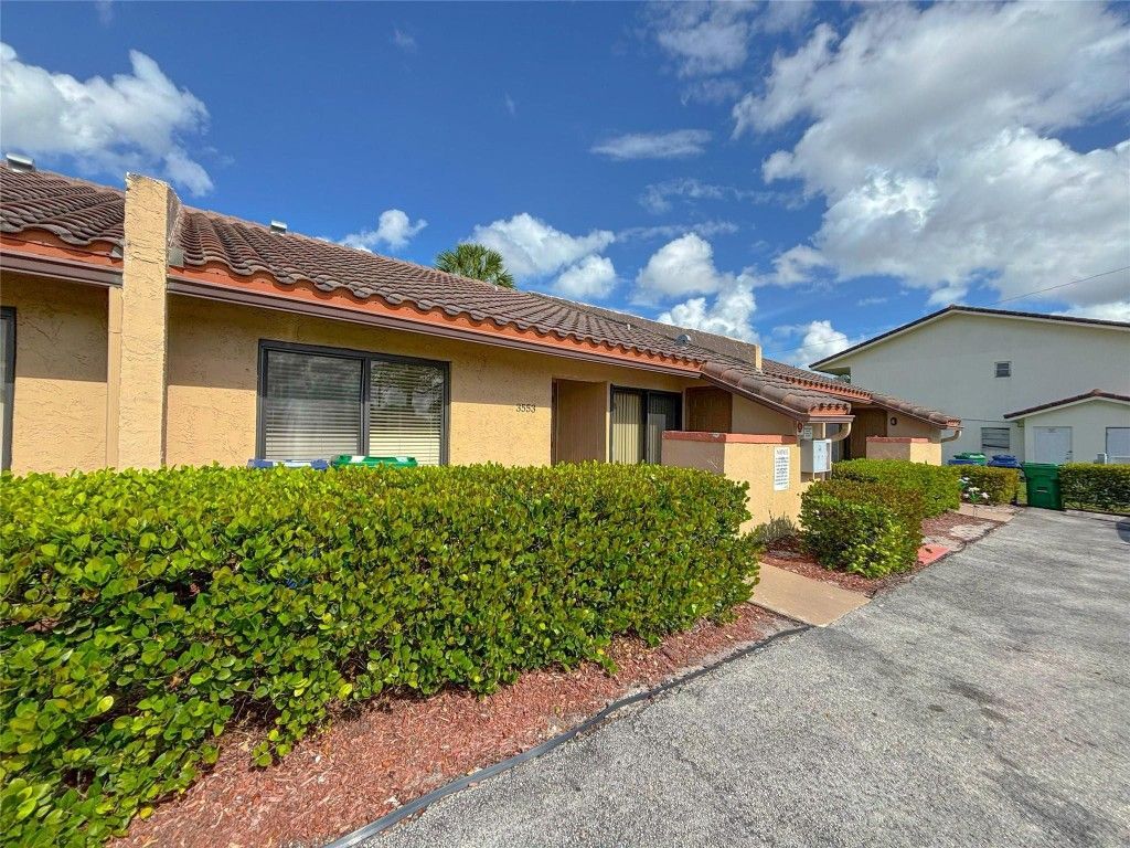 3553 Riverside Drive, Coral Springs, FL 33065 Photo