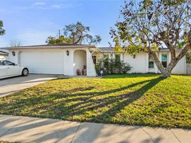 6244 KENTFIELD AVENUE, NEW PORT RICHEY, FL 34653