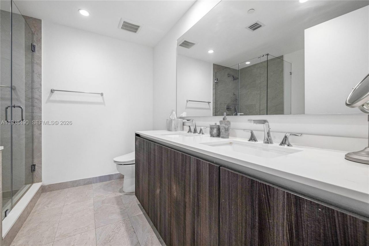 488 NE 18th St, Unit 1511, Miami, FL 33132 Photo