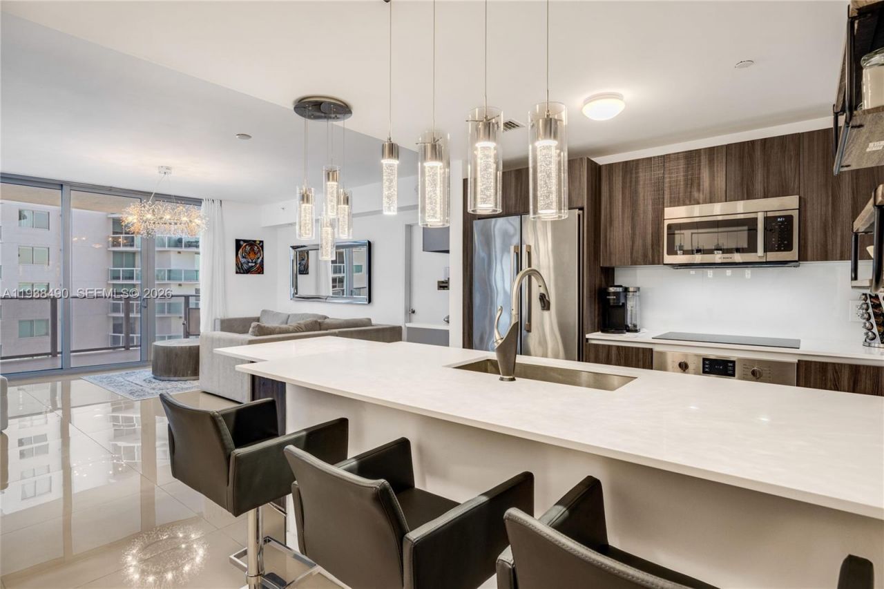 488 NE 18th St, Unit 1511, Miami, FL 33132 Photo