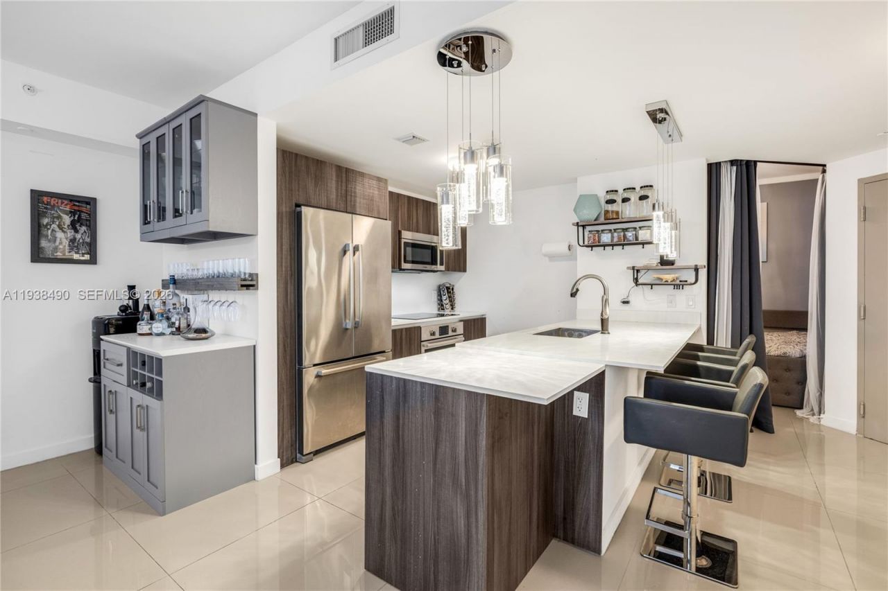 488 NE 18th St, Unit 1511, Miami, FL 33132 Photo