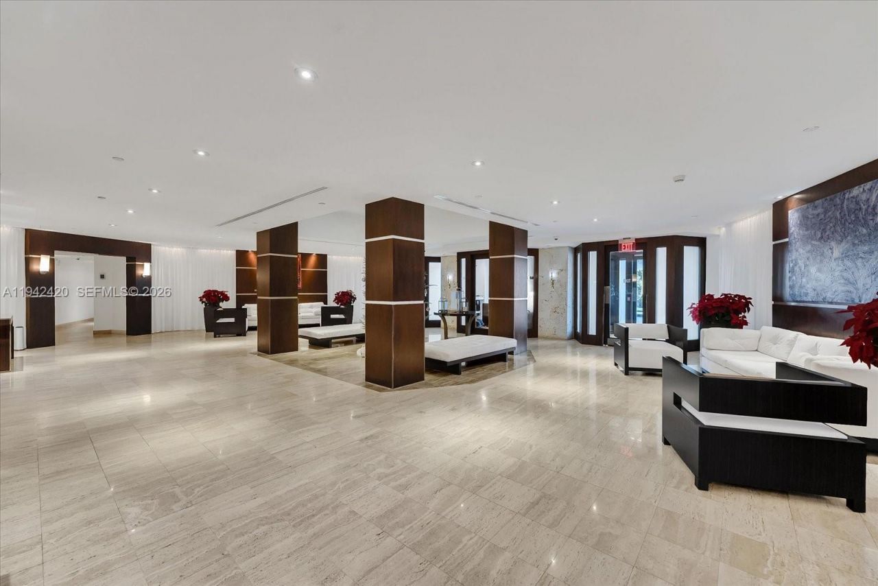 2451 Brickell Ave, Unit 17D, Miami, FL 33129 Photo