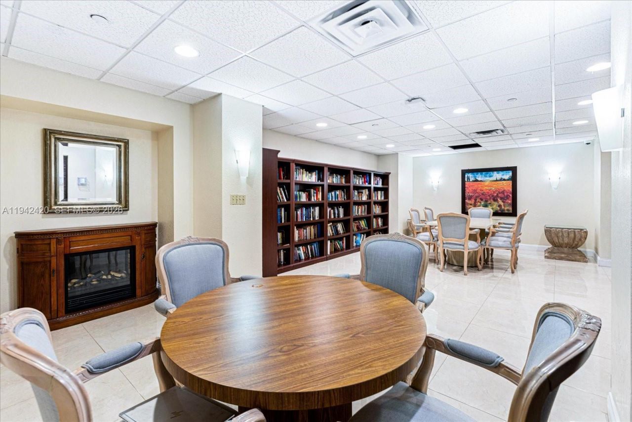 2451 Brickell Ave, Unit 17D, Miami, FL 33129 Photo