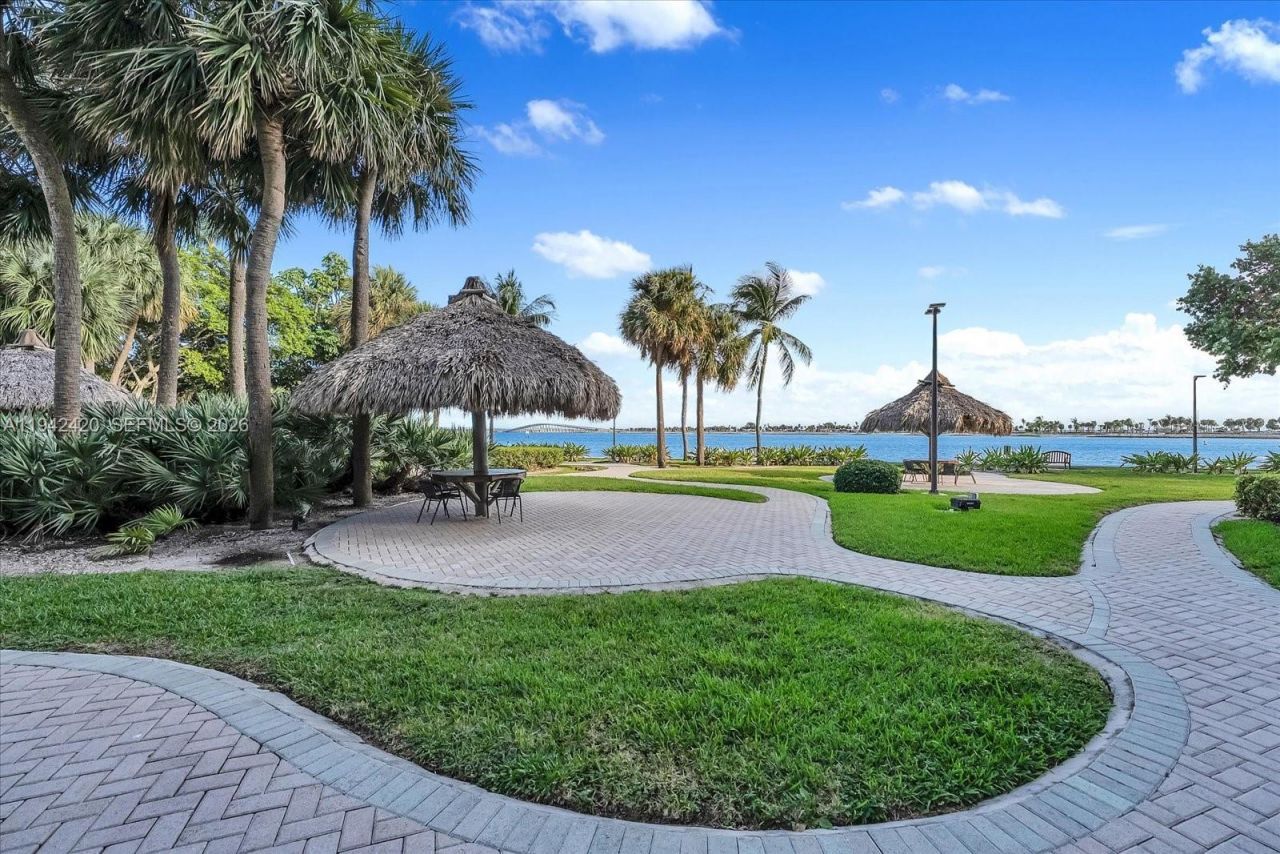 2451 Brickell Ave, Unit 17D, Miami, FL 33129 Photo