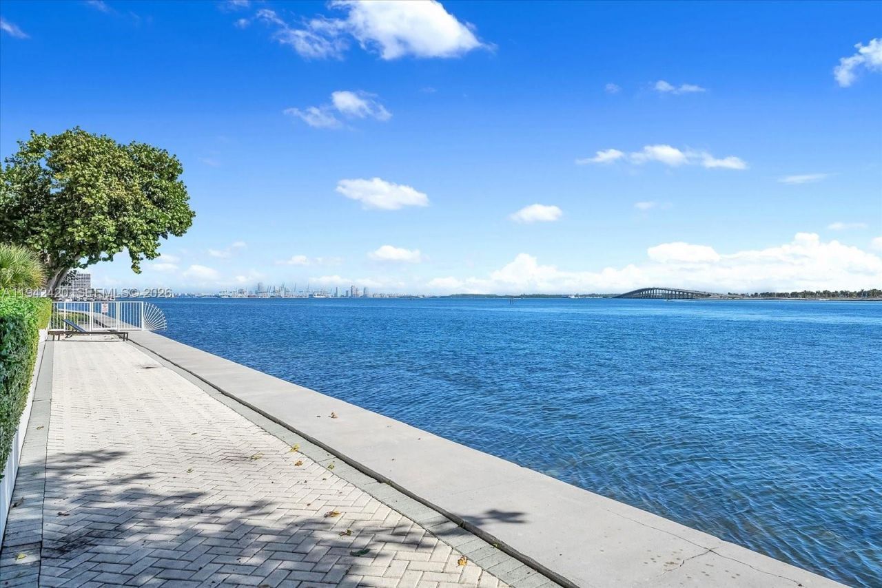 2451 Brickell Ave, Unit 17D, Miami, FL 33129 Photo