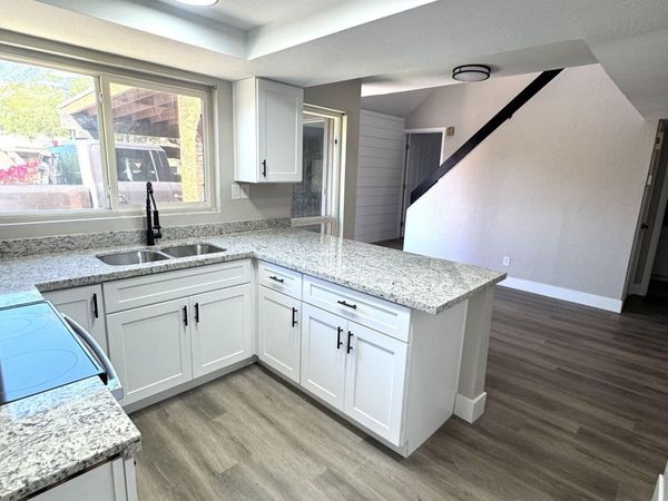 2003 N 51ST Way, Phoenix, AZ 85008