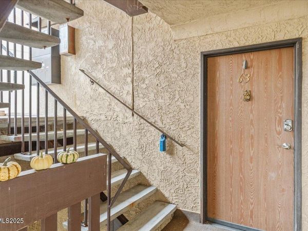 63 Vista Rafael Parkway, Reno, NV 89503