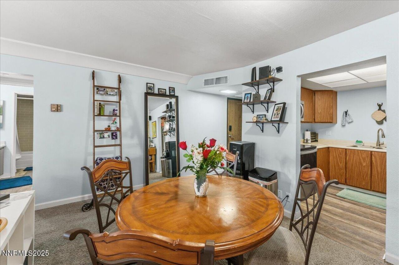 63 Vista Rafael Parkway, Reno, NV 89503 Photo