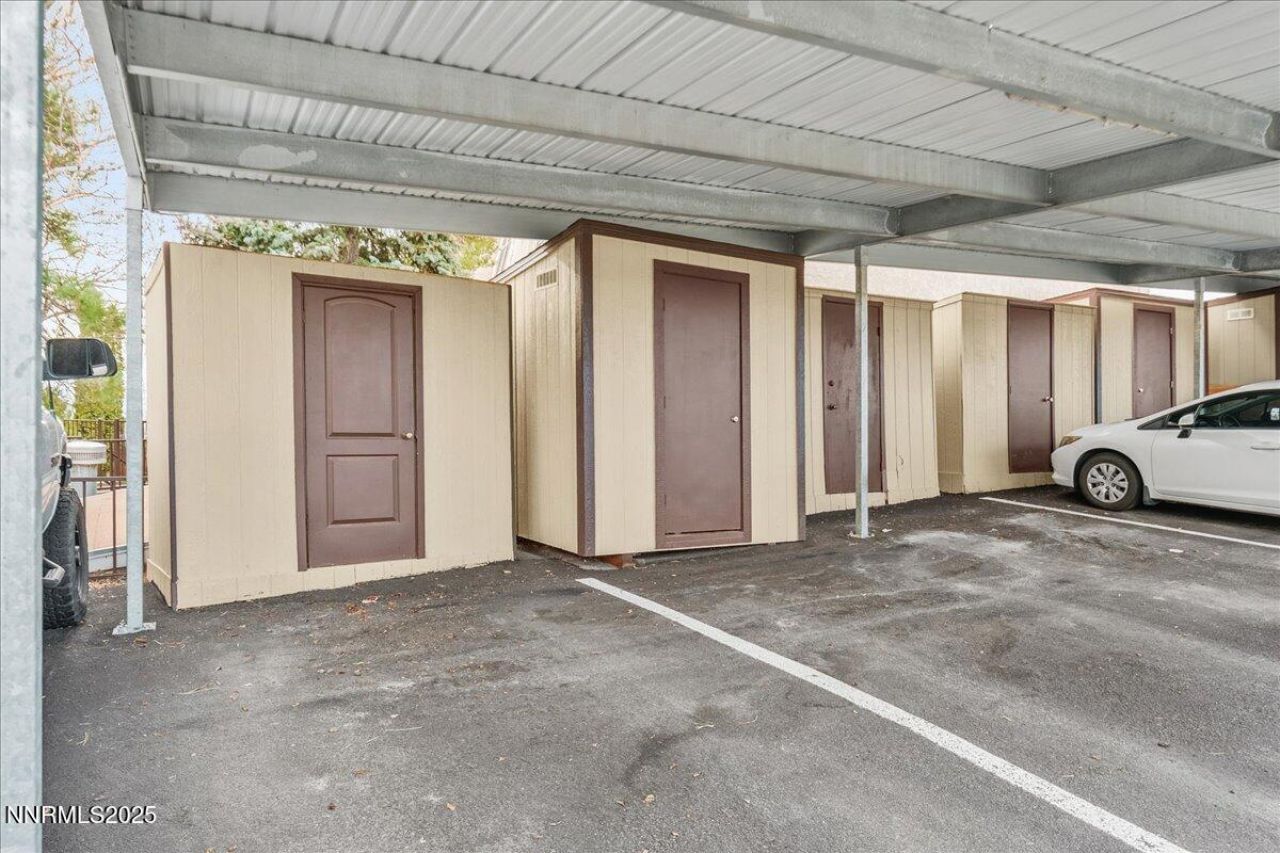 63 Vista Rafael Parkway, Reno, NV 89503 Photo