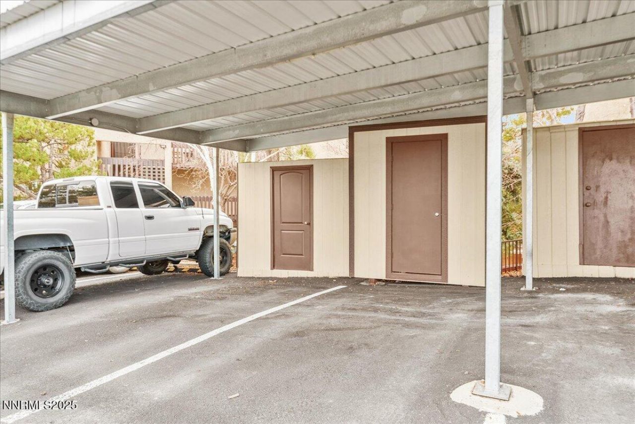 63 Vista Rafael Parkway, Reno, NV 89503 Photo