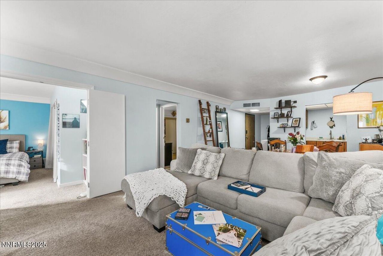 63 Vista Rafael Parkway, Reno, NV 89503 Photo