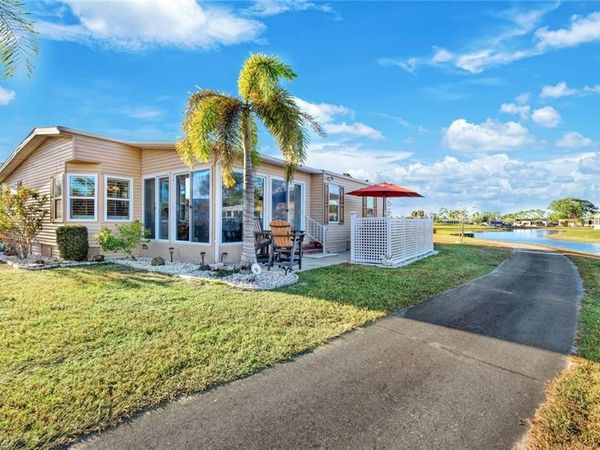 19616 Eagle Trace CT, NORTH FORT MYERS, FL 33903