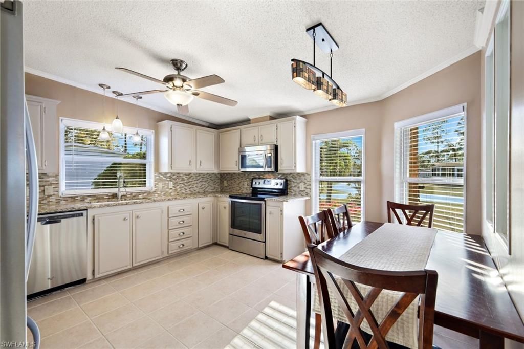 19616 Eagle Trace Ct, North Fort Myers, FL 33903 Photo