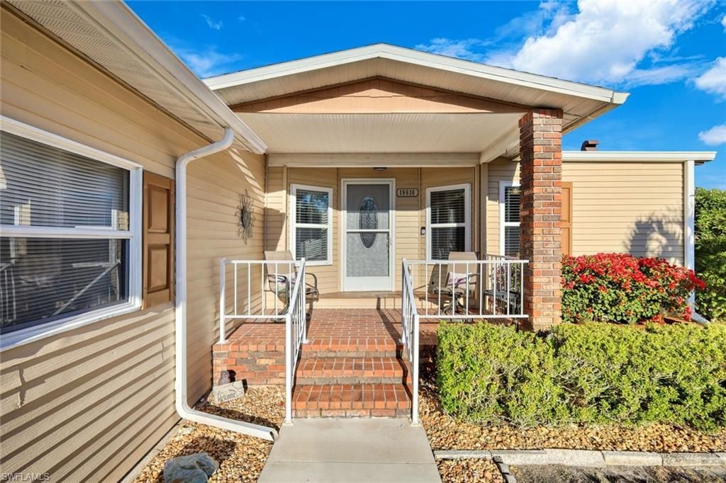 19616 Eagle Trace Ct, North Fort Myers, FL 33903 Photo