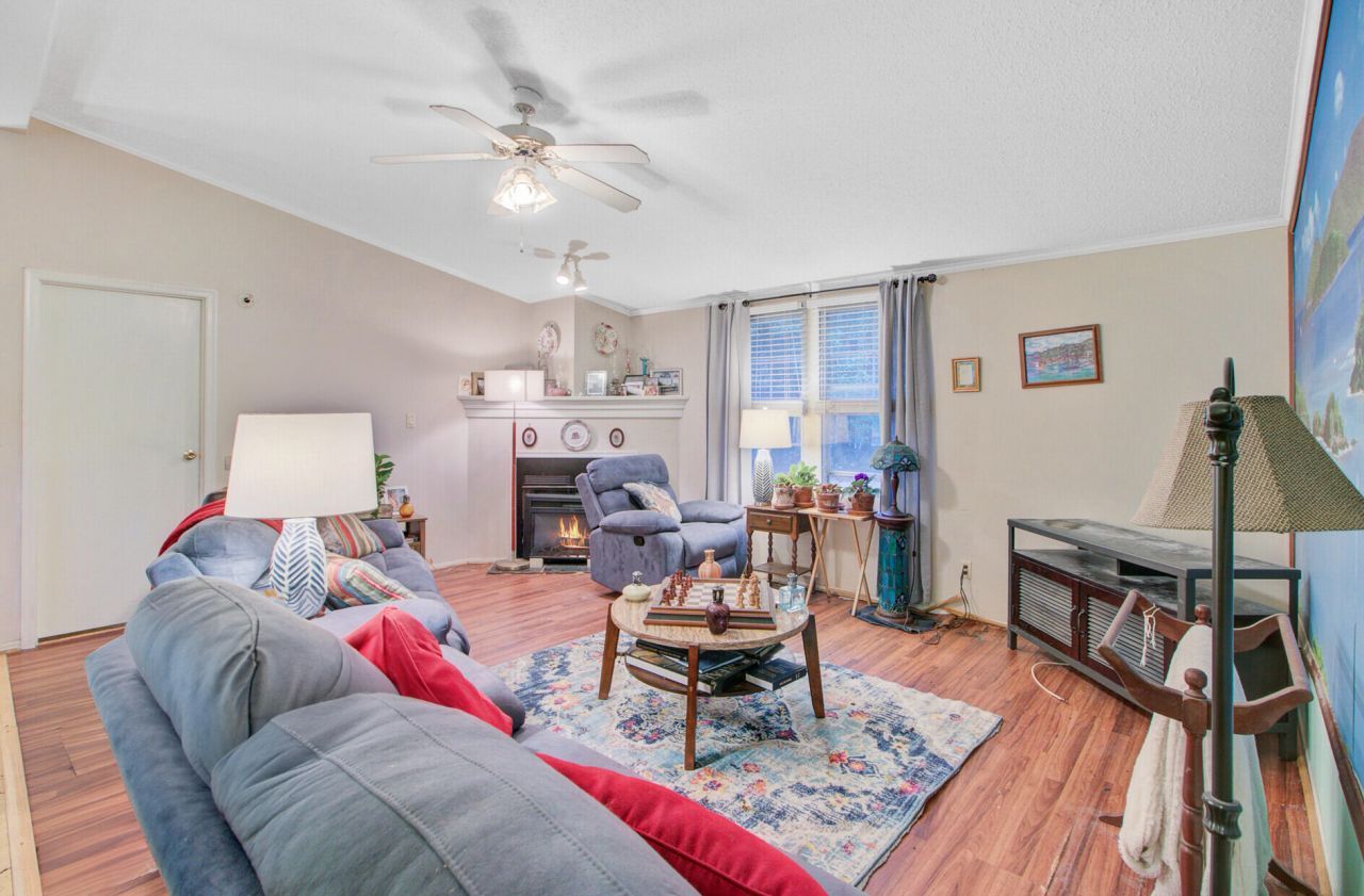 3309 Oak Branch Road Photo 5