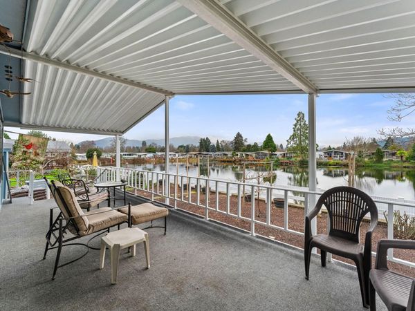 183 Kingsley Drive, Grants Pass, OR 97526