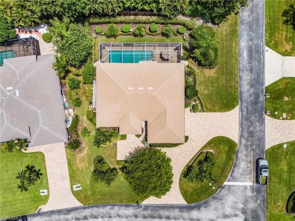 28000 Winthrop Cir , Bonita Springs, FL 34134 Photo