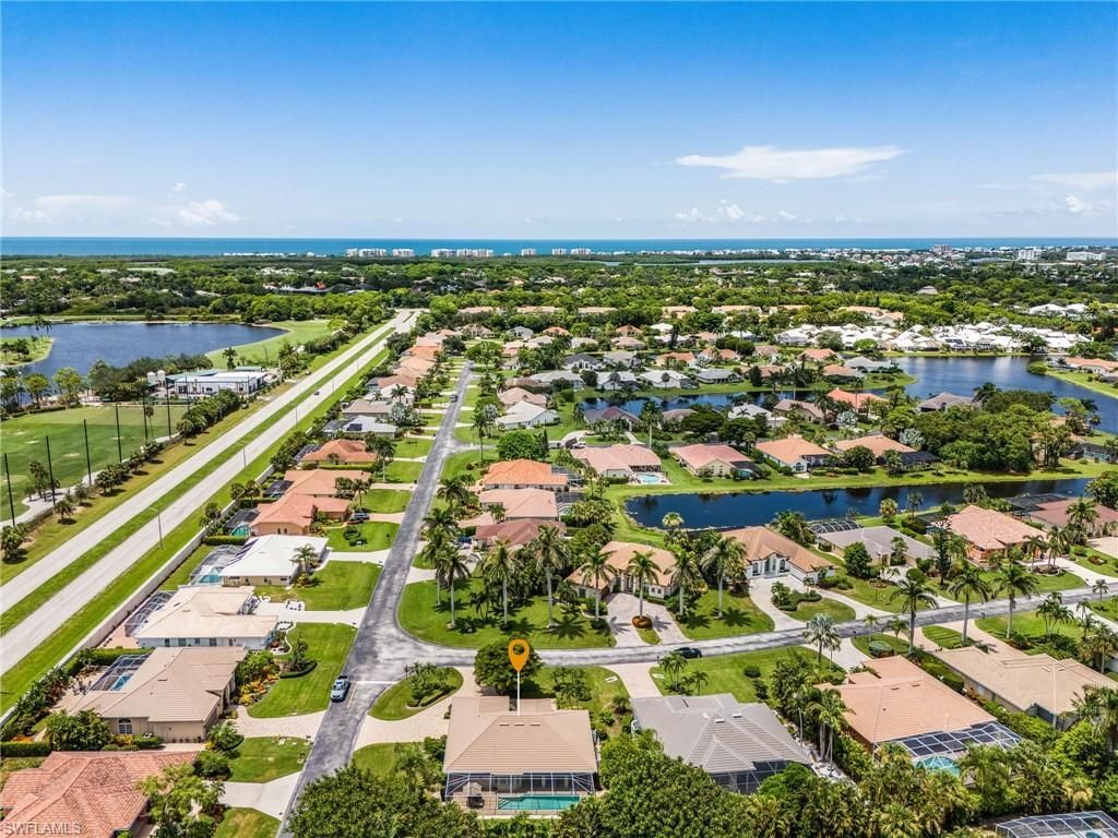 28000 Winthrop Cir , Bonita Springs, FL 34134 Photo