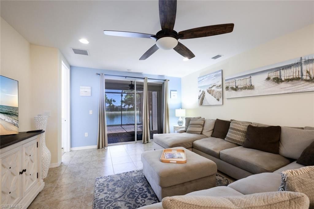 14940 Edgewater Cir, Naples, FL 34114 Photo