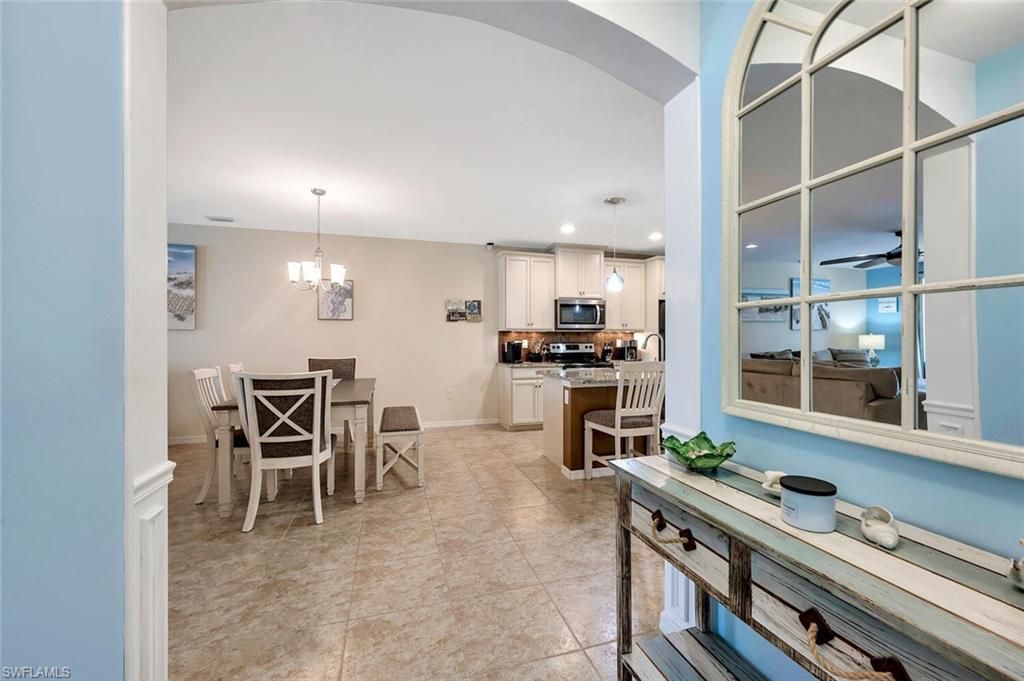 14940 Edgewater Cir, Naples, FL 34114 Photo