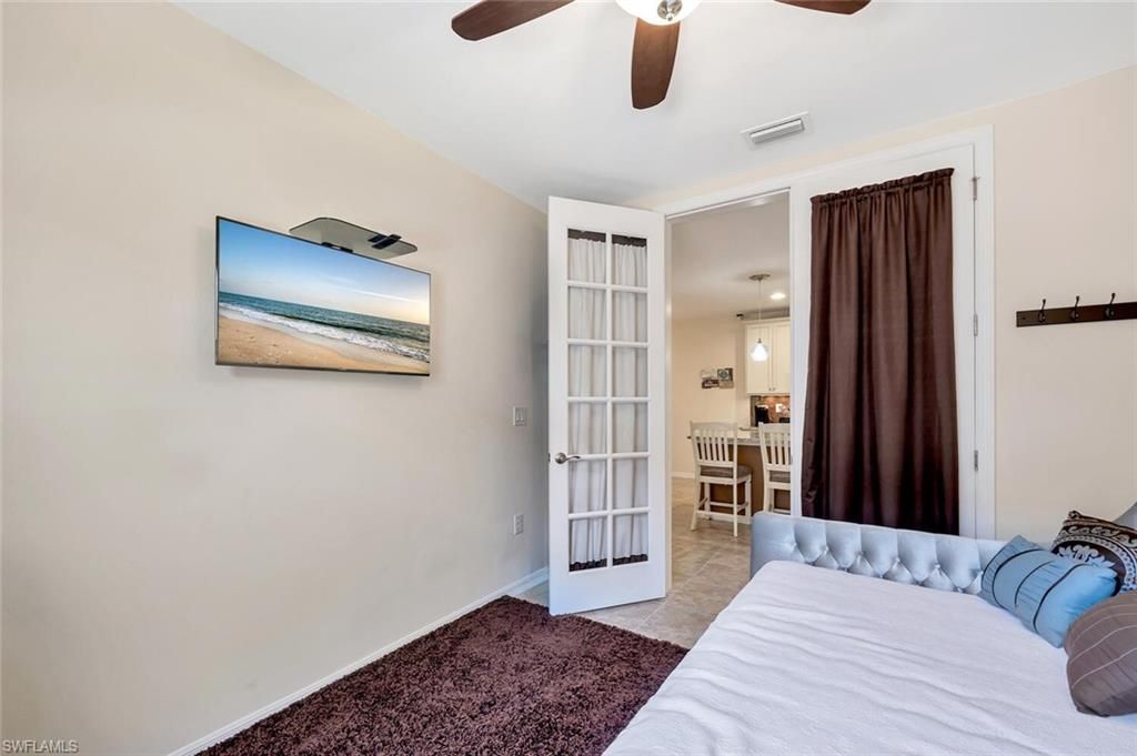 14940 Edgewater Cir, Naples, FL 34114 Photo