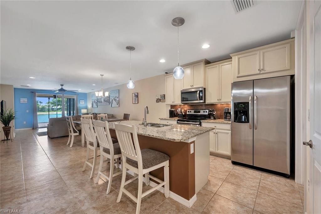 14940 Edgewater Cir, Naples, FL 34114 Photo