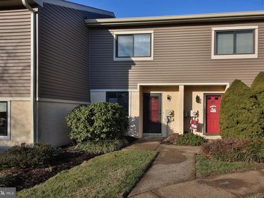 16 EMBER LANE, HORSHAM, PA 19044