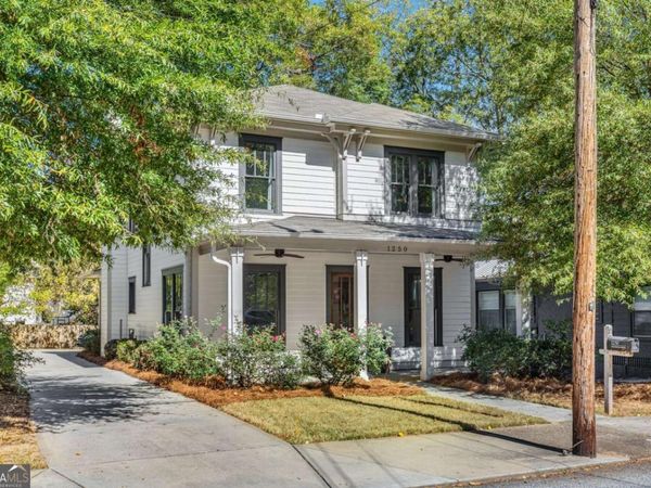 1250 SE OAK GROVE Avenue SE, Atlanta, GA 30316