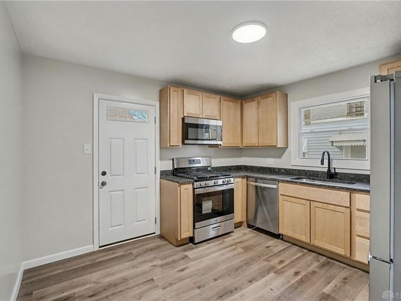 323 Mann Avenue, Fairborn, OH 45324 Photo 7