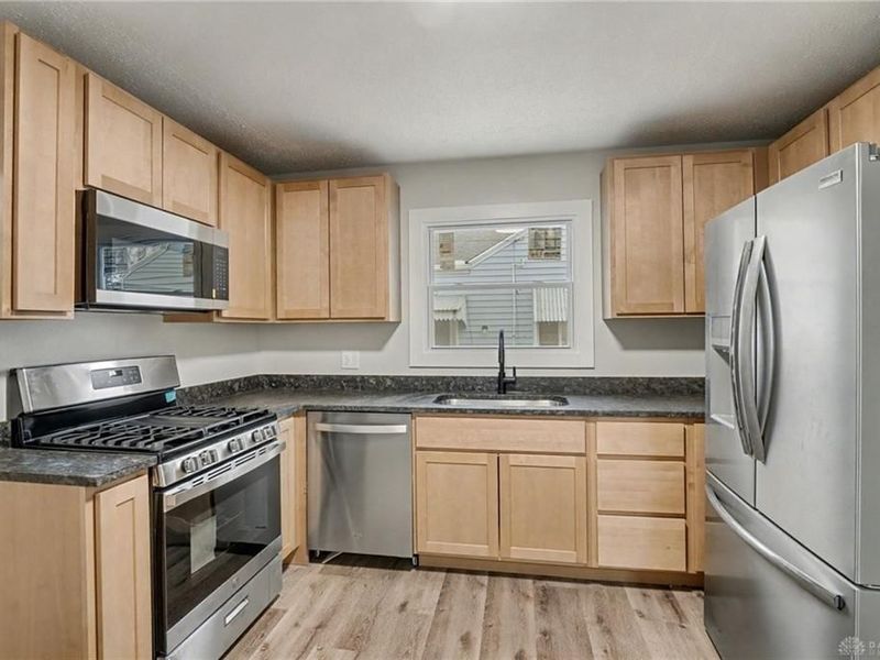 323 Mann Avenue, Fairborn, OH 45324 Photo 8