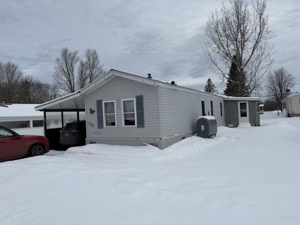 2477 Vt Route 5 Road, Unit D-9, Derby, VT 05829